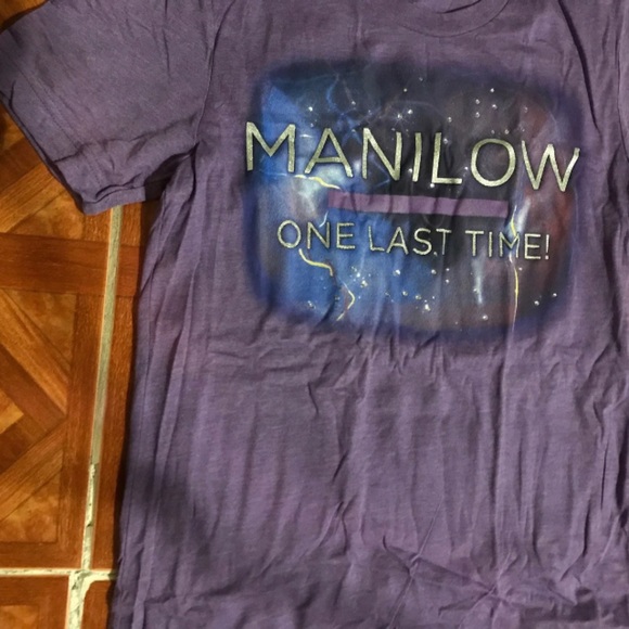 Barrí Manilow tee new OBO - Picture 2 of 4